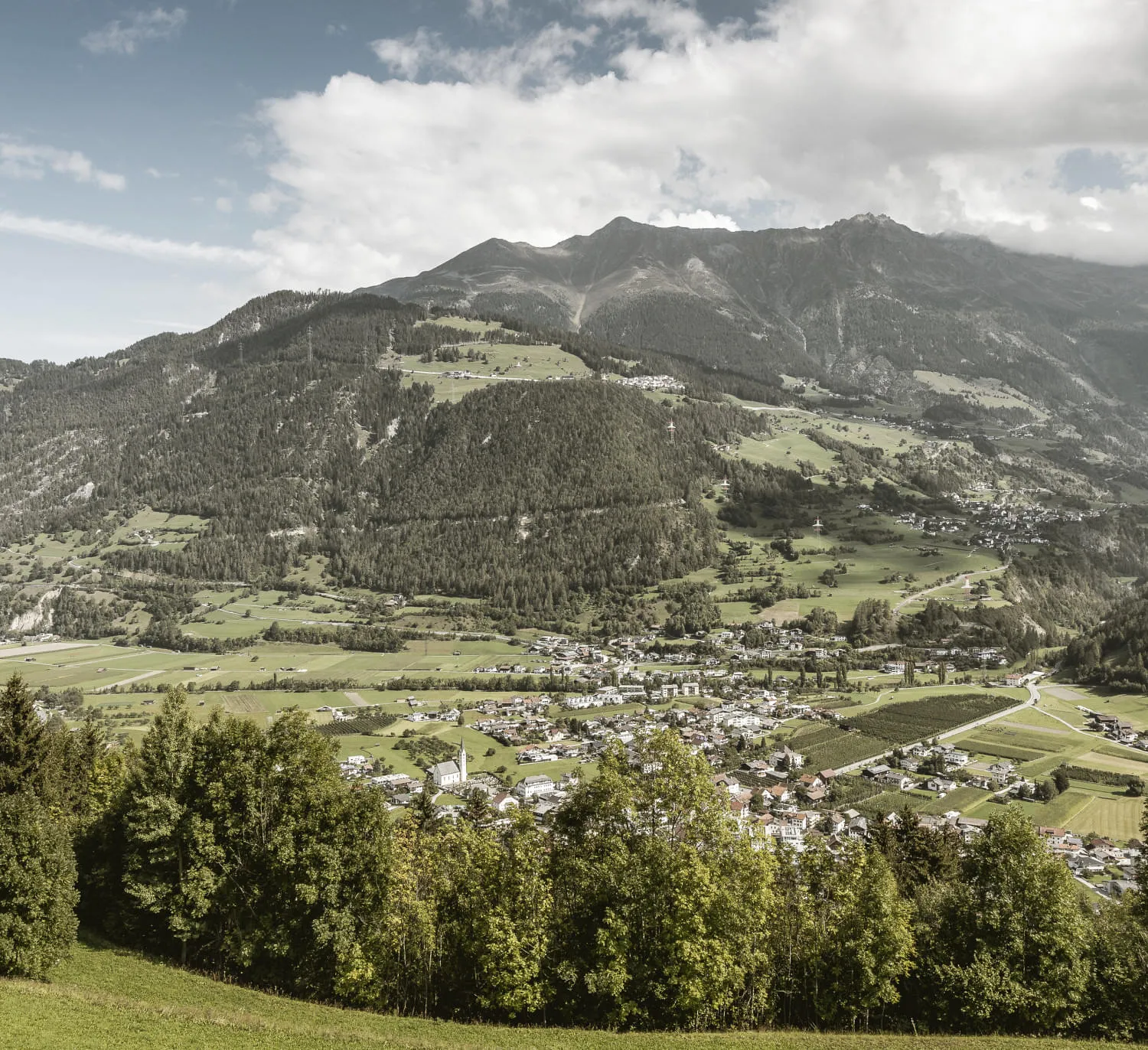 e-TVB-Tiroler-Oberland-Rudi-Wyhlidal-Ortsbild-Prutz-2020_3